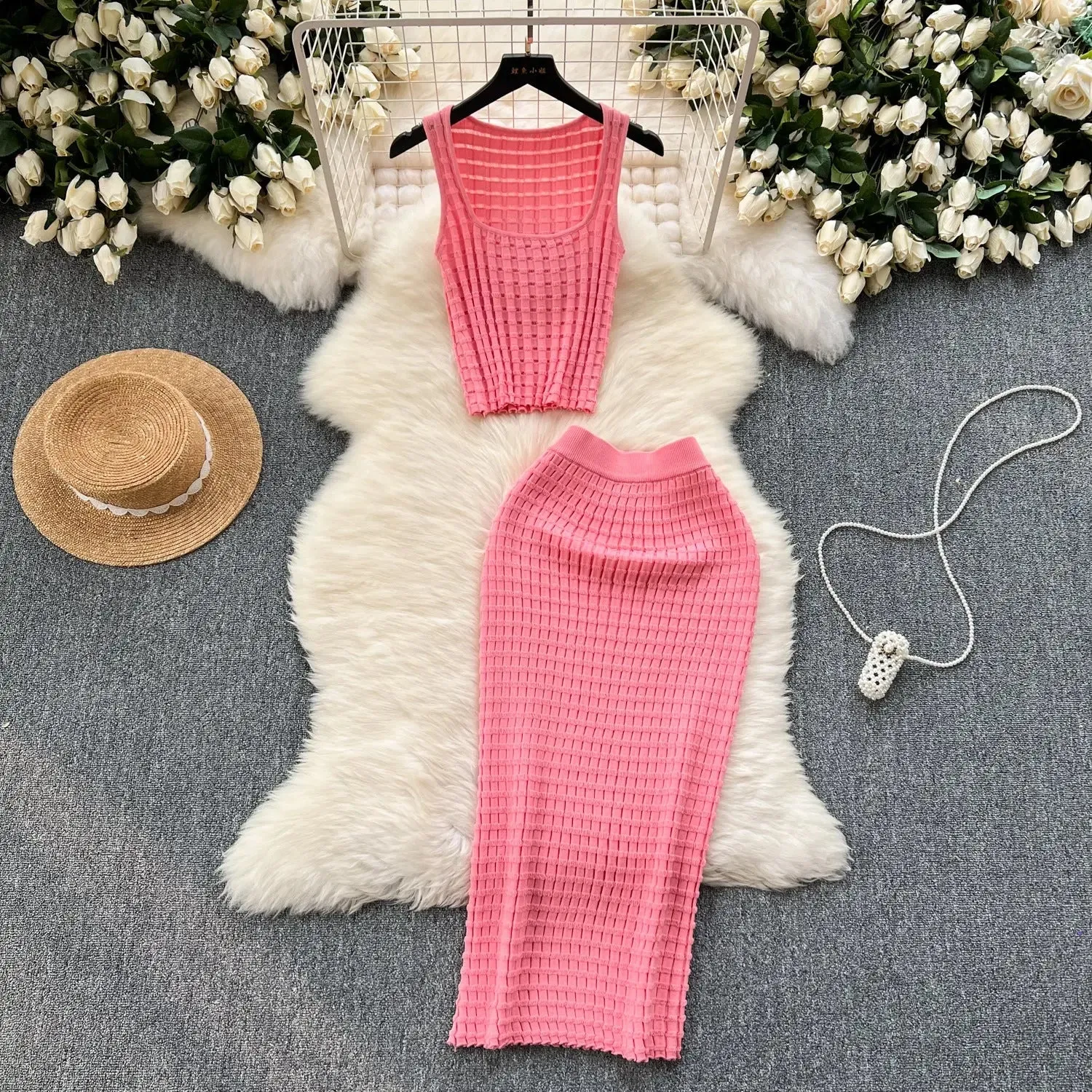 Stretch Short Vest Top & High Waist Skirt Two-piece